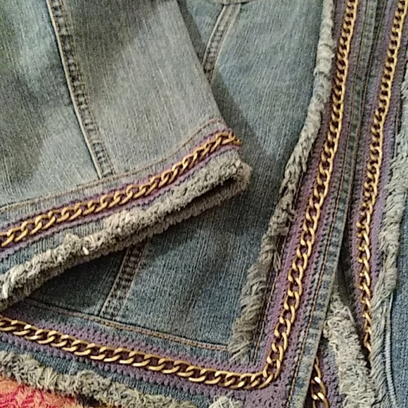 Jacket - Picture 4 of 4